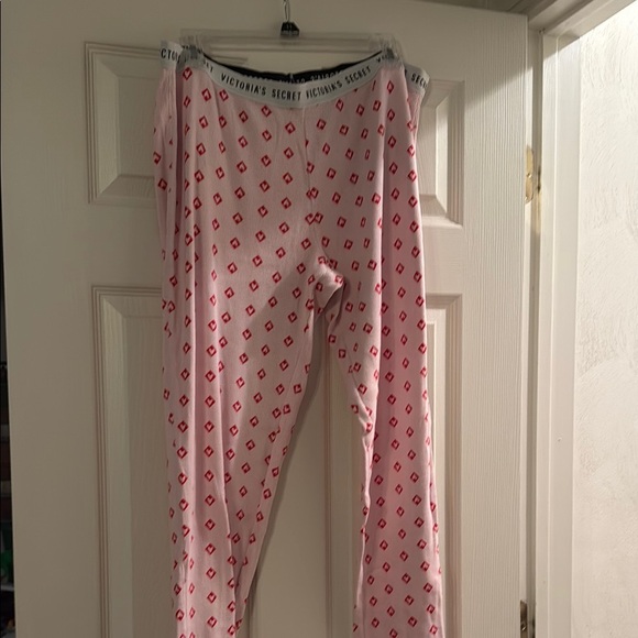 Victoria's Secret Other - Victoria's Secret Pink and Red Heart Pajama Bottoms
